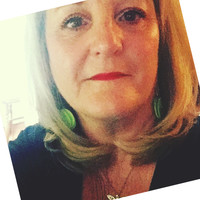 Icon Electronics Employee Stevie Jones's profile photo
