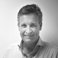 Robert Thomson Email & Phone Number