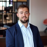 Fraser Kelly Email & Phone Number