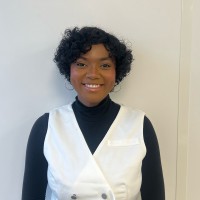 Paola Quenum Email