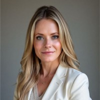 Cartessa Aesthetics Employee Tara Kosofsky's profile photo