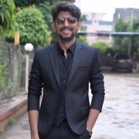 Groovy Web Employee Er.viral Makwana's profile photo