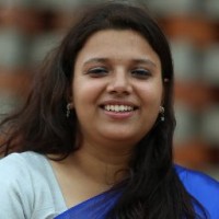 Neeru Gahlyan Email