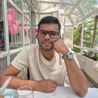 Vikas Maurya Email