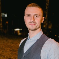 Leonardo Schmitt Email