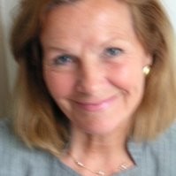 Caroline Knook Email