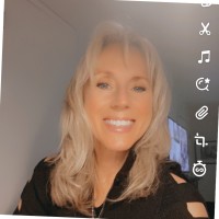 Jones and Jones Management Group, Inc. Employee June Houdashelt Cano's profile photo