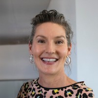Saro Calewarts Email & Phone Number