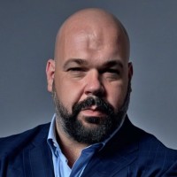Angelo Piazza Email