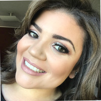 JR Adamver Employee Ellen Rodrigues's profile photo