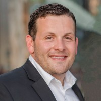 Stephen McGowan Email