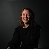 Eline Bau Email