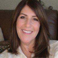 Thornton & Ross Employee Anne-Marie Dawson's profile photo