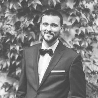 Tomasz Sienkiewicz Email