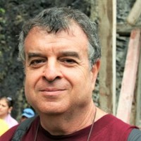 Zvi נחמני Email