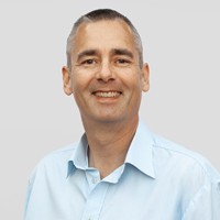 Ulrik Petersen Email