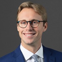 Kirkland & Ellis Employee Alex Albert's profile photo