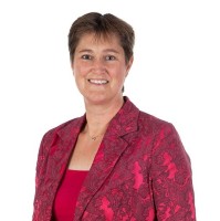 Esther van der Knaap Email