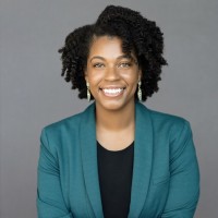 FINN Partners Employee Alexis Simms's profile photo