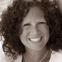 PAN AQUA DIVING Employee Lisa McIntyre's profile photo