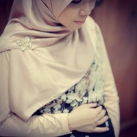 Fadilla Putri Email