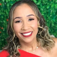 BSeller Employee Elisangela Soares de Andrade Lima's profile photo