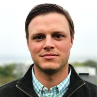 E-mail e número de telefone de Chris Livingston