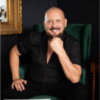 Oscar Oscar Salons Employee Oscar Cullinan's profile photo