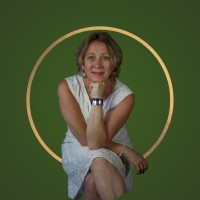 Editions entrefilet Employee Valerie Hyenveux's profile photo