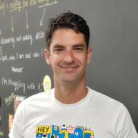 Daniel Lambrou Email