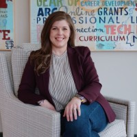 Courtney McCubbins Email & Phone Number