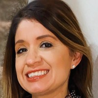 PaulsCorp Employee Liz Luna's profile photo