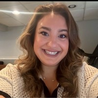 Stefanie Peransi Email & Phone Number