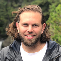 E-mail e número de telefone de Wayne Godfrey