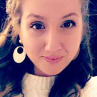 SELECT Employee Christen Knight's profile photo