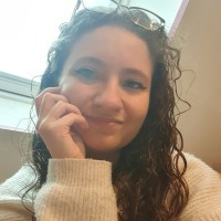 Léa Brice Email