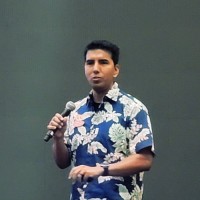 Trader Joe's Employee Issac Chitica's profile photo