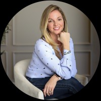Victor O'Neill Studios Employee Kimberly Katzman's profile photo