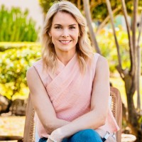 OYNB Employee Jen Fairbairns's profile photo
