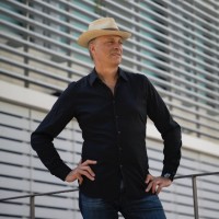 André Wolper Email & Phone Number