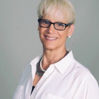 Amazon Employee Roxanne Johnson's profile photo