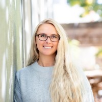 Dana Hallstrom Email & Phone Number