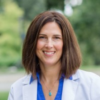 Thrive Pet Healthcare Employee Diona Krahn's profile photo