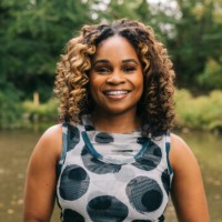Antonia Dean Email & Phone Number