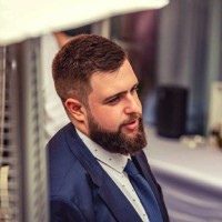 Dominik Ceka Email