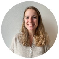 Alexine Lhoest Email