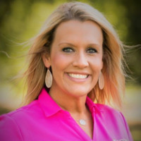 Elizabeth Dennis Email & Phone Number