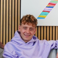 Erik Nitschke Email