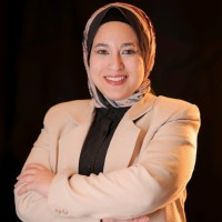 Menna Elnaggar Email
