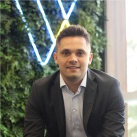V8 Capital Employee Eduardo Parussulo's profile photo